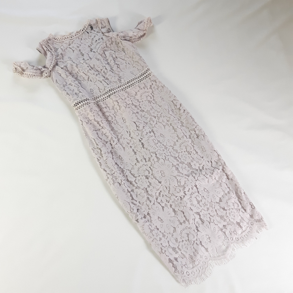 NWT New Ax Paris Lace Cold Shoulder Dress